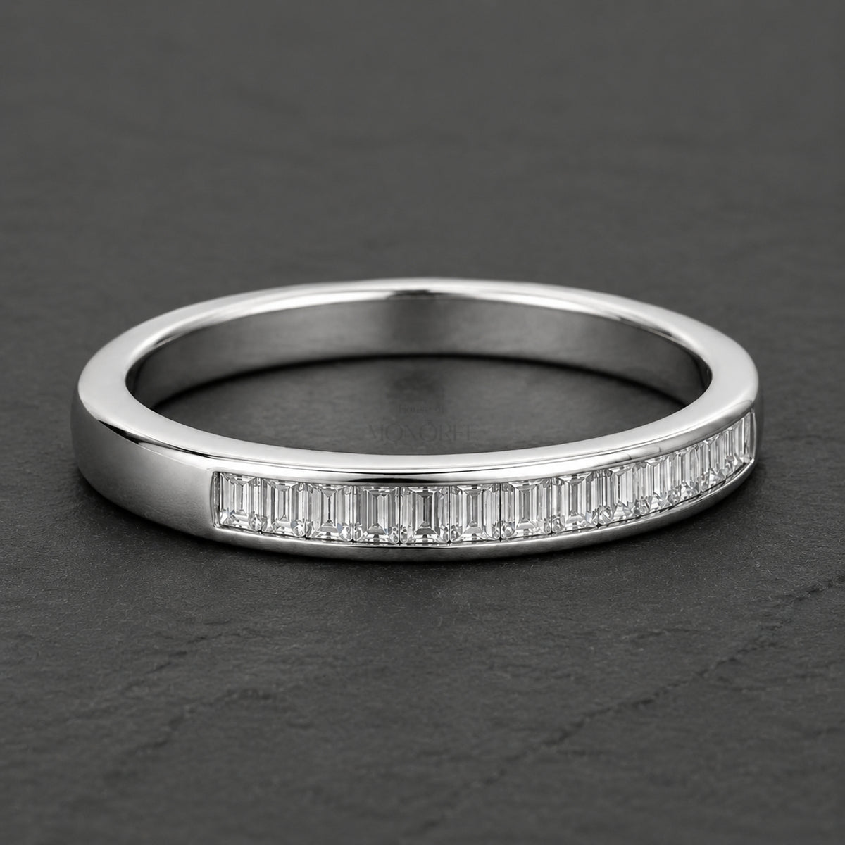 Hõbesõrmus moissaniitidega „Triple Diamond Via“