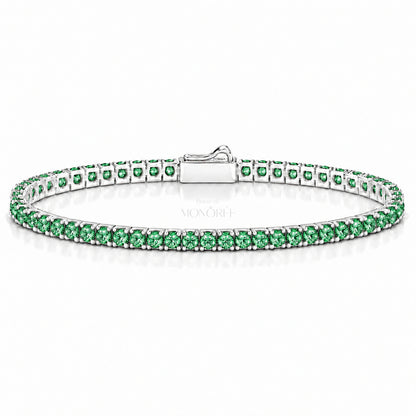 Sidabrinė teniso apyrankė su žaliais moisanitais