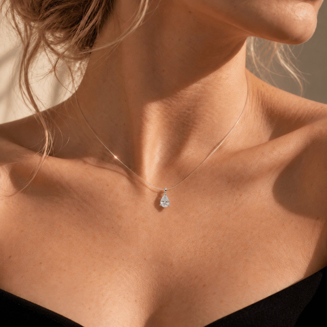 Moissaniidiga hõbekett „Floating Drop“ – MONOREE